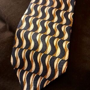 NWT Honors Silk Tie Made in the USA